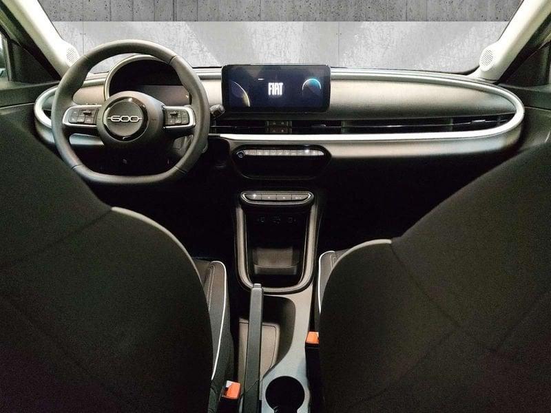 FIAT 600 1.2 hybrid 110cv auto
