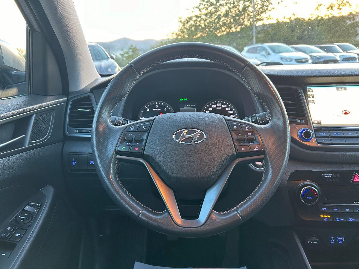 HYUNDAI - Tucson - 1.7 CRDi Sound Edition