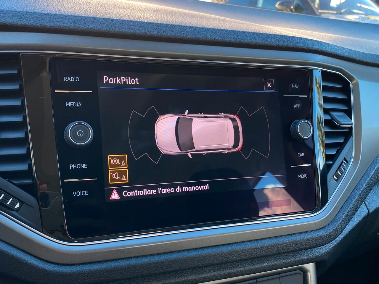 Volkswagen T-Roc Business 1.6 TDI 116CV