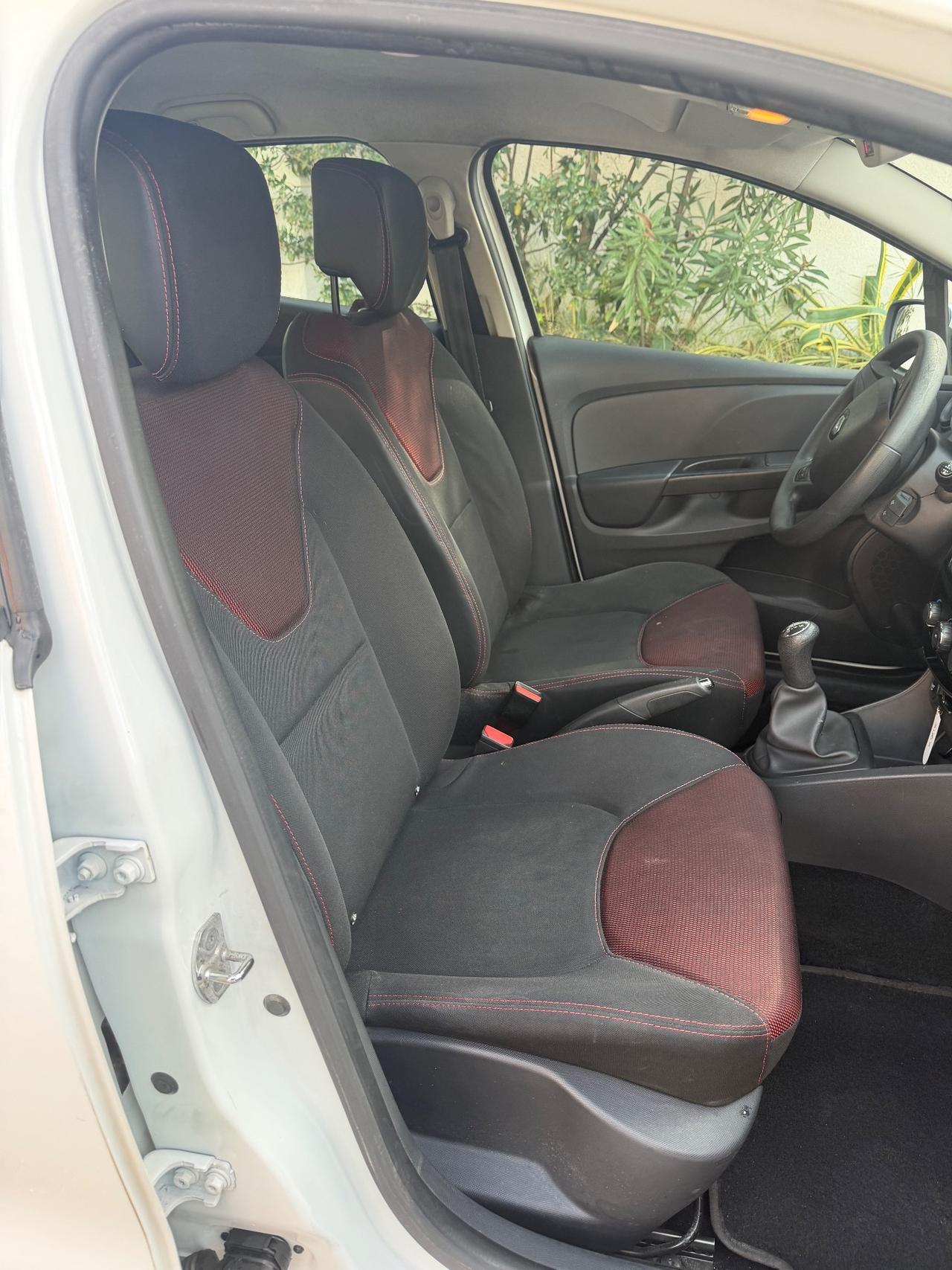 Renault Clio 1.5 dCi 8V 75CV 5 porte Wave