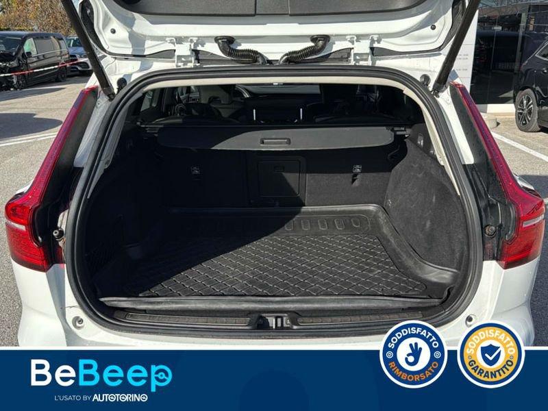 Volvo V60 Cross Country 2.0 B4 BUSINESS PRO AWD AUTO