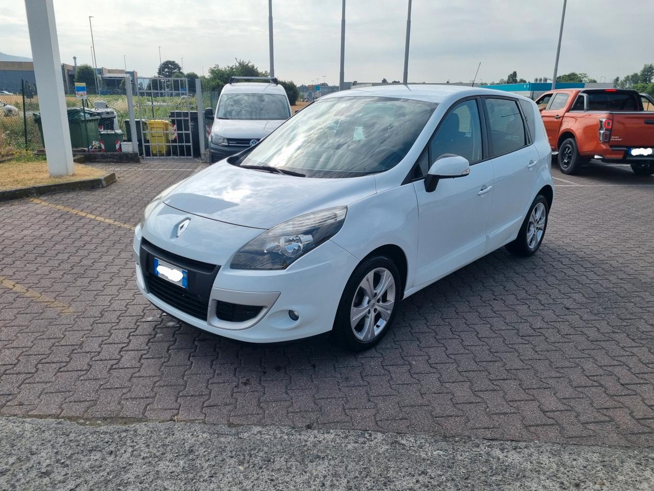 Renault Scenic X-Mod 1.5 dCi 110CV Luxe, Garanzia!
