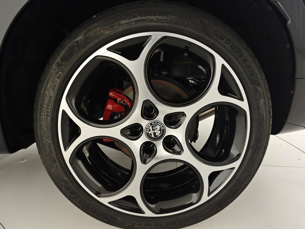 Alfa Romeo Tonale 1.6 diesel 130 CV TCT6 Veloce