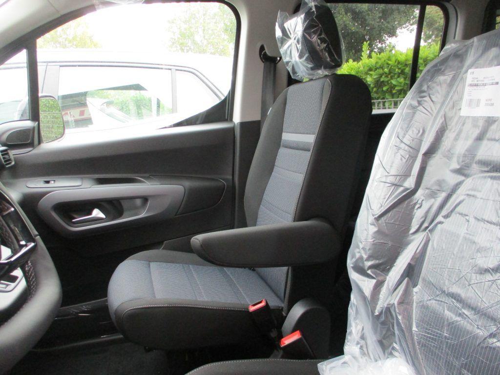 Fiat Doblo 1.5 BlueHdi 130CV AT8 Combi N1 LUNGO