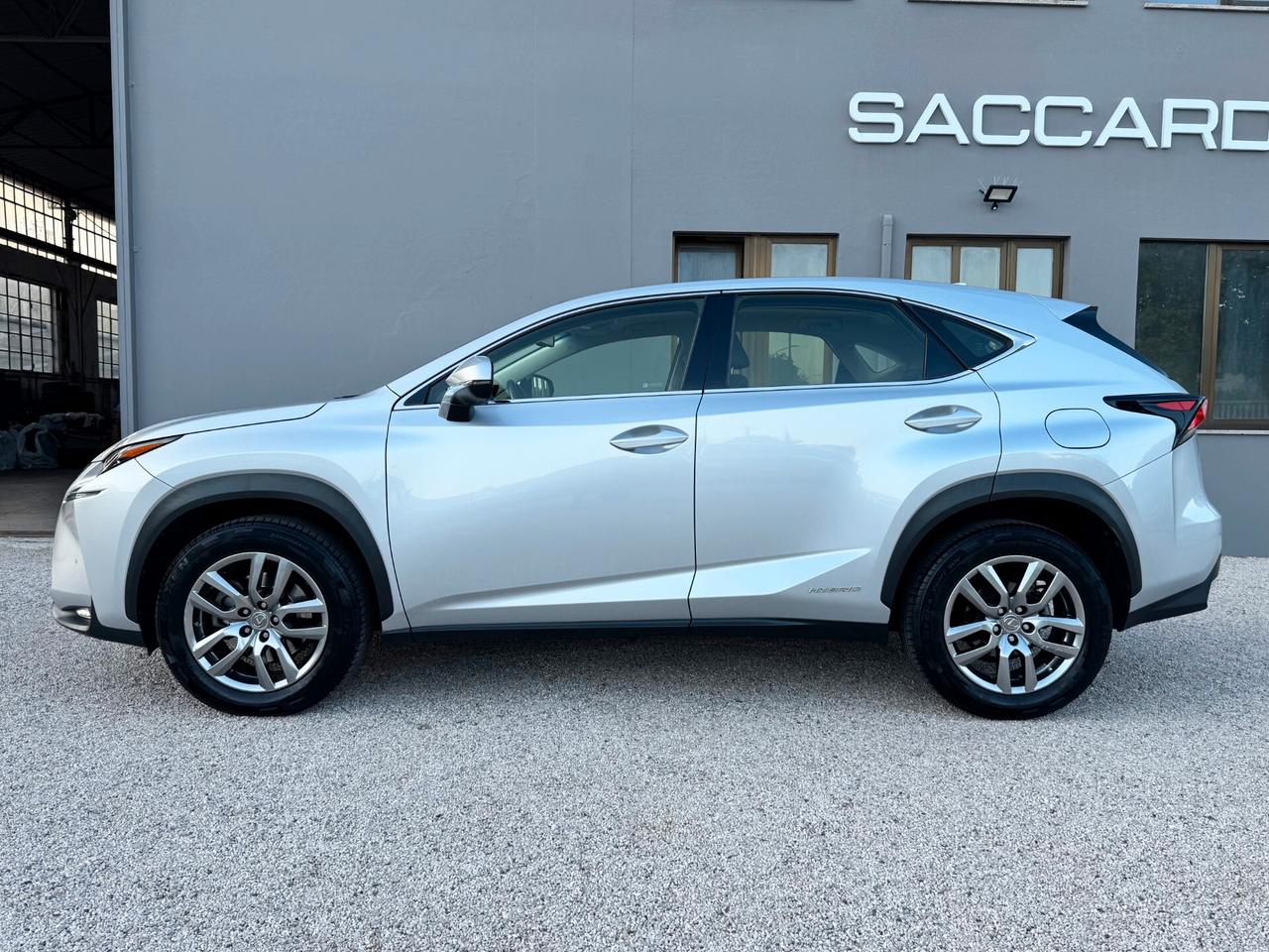 Lexus NX 300h 2.5 Executive 4WD cvt | PREZZO REALE
