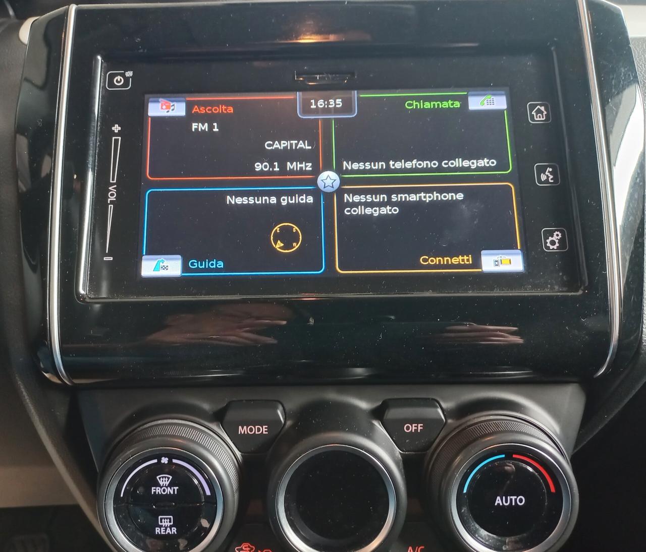 Suzuki Swift 1.2 Hybrid Top