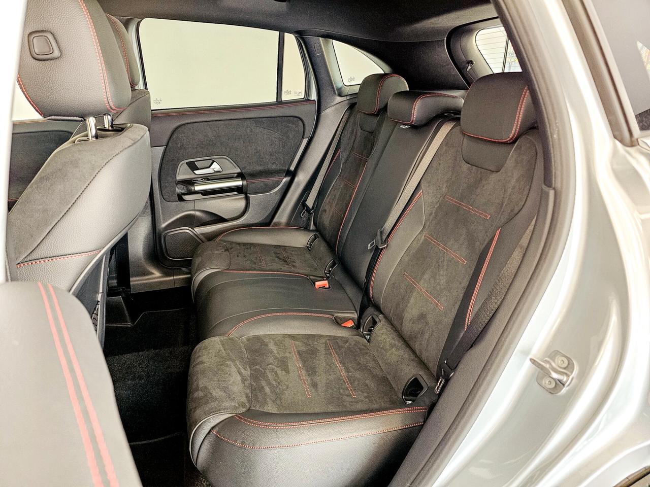 Mercedes-benz GLA 200 Automatic AMG Line Premium