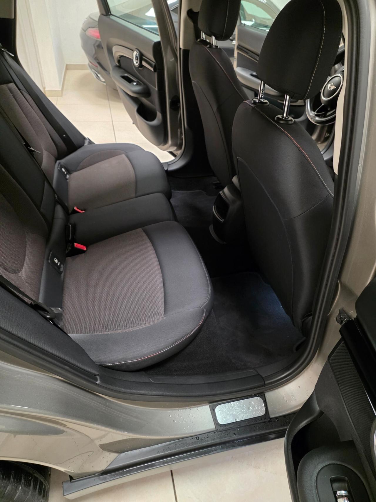 Mini Cooper D Clubman 1.5 One Business Automatica