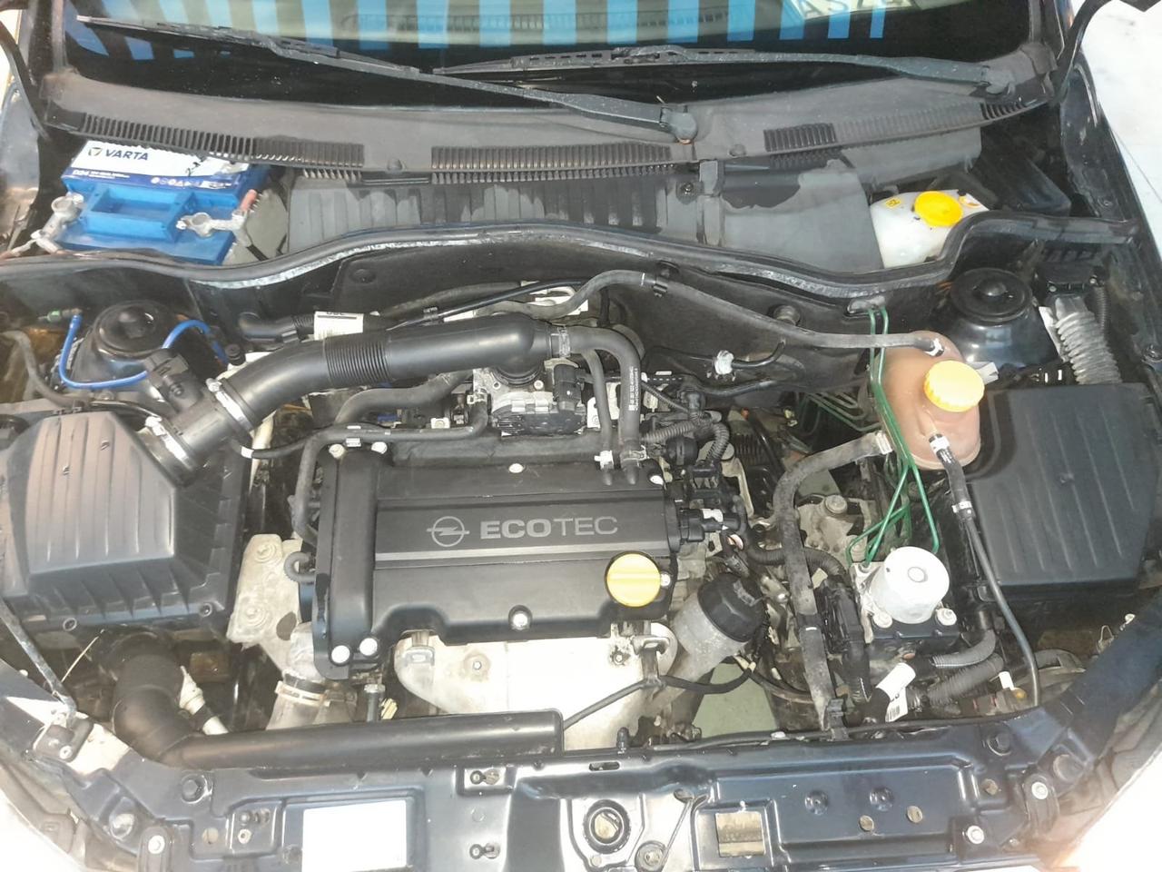 Opel Tigra TwinTop 1.4 16V First Edition