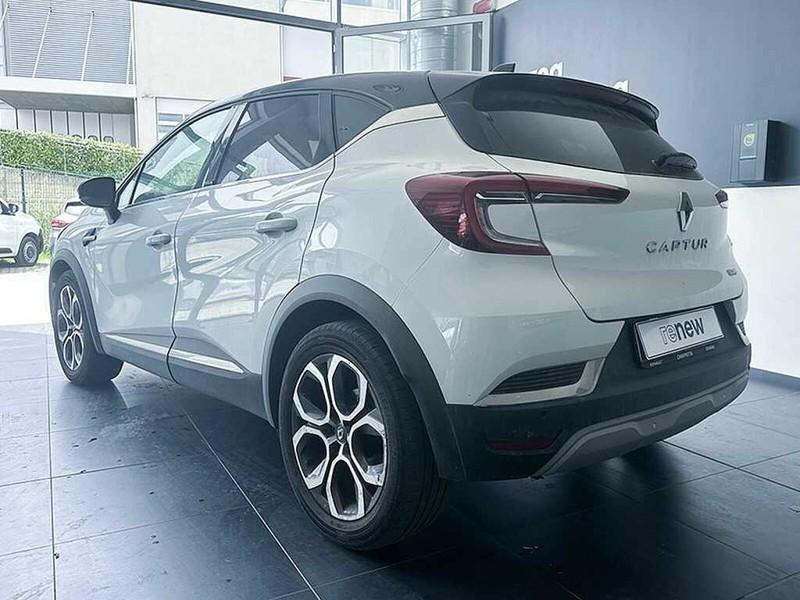 Renault Captur 1.6 e-tech hybrid intens 145cv auto