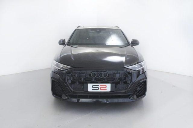 AUDI Q8 50 TDI 286 CV quattro S-line Black Edition