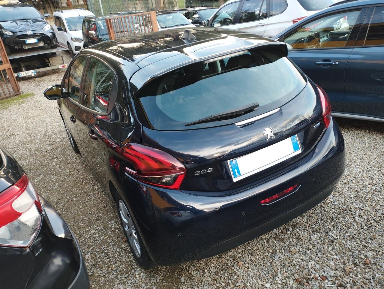 Peugeot 208 BlueHDi 75 5 porte Incidnetata/Sinistrata
