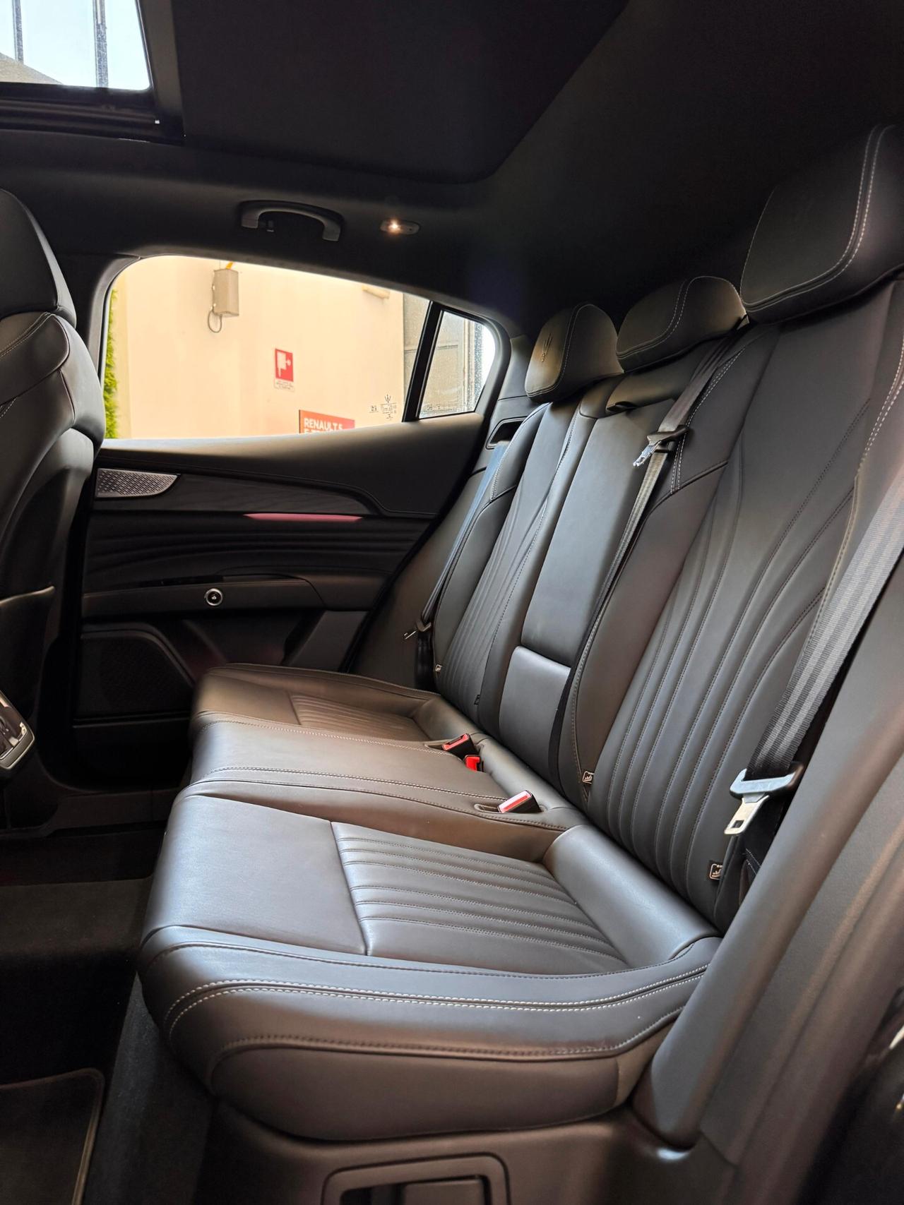 Maserati Grecale MHEV 330 CV AWD Modena