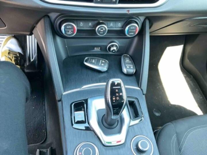 Alfa Romeo Stelvio 2.2 Turbodiesel 190 CV AT8 Q4 Super Business