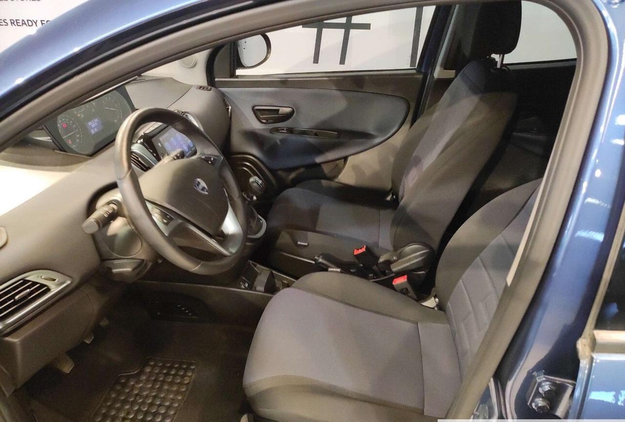 Ypsilon 1.0 Hybrid Gold Plus PREZZO REALE