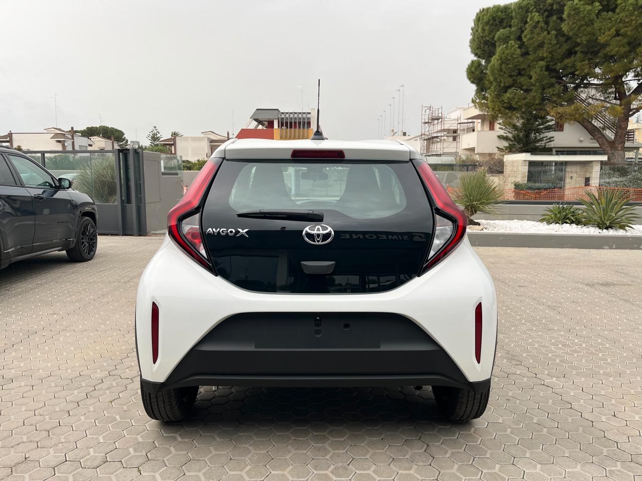 Toyota Aygo X 1.0 VVT-i 72 CV 5 porte Active Km0