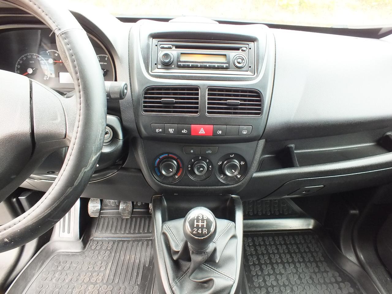 OPEL COMBO 1.3 CDTI 2-POSTI AUTOCARRO