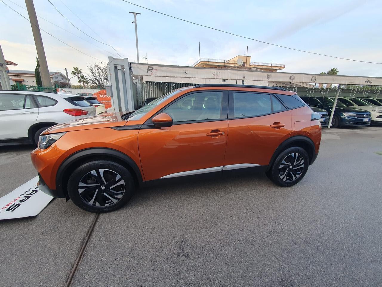 Peugeot 2008 BlueHDi 100 S&S Allure