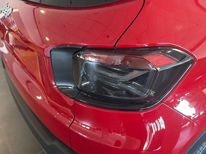 Jeep Avenger E-Hybrid Longitude 1.2 110cv Dct Mhev