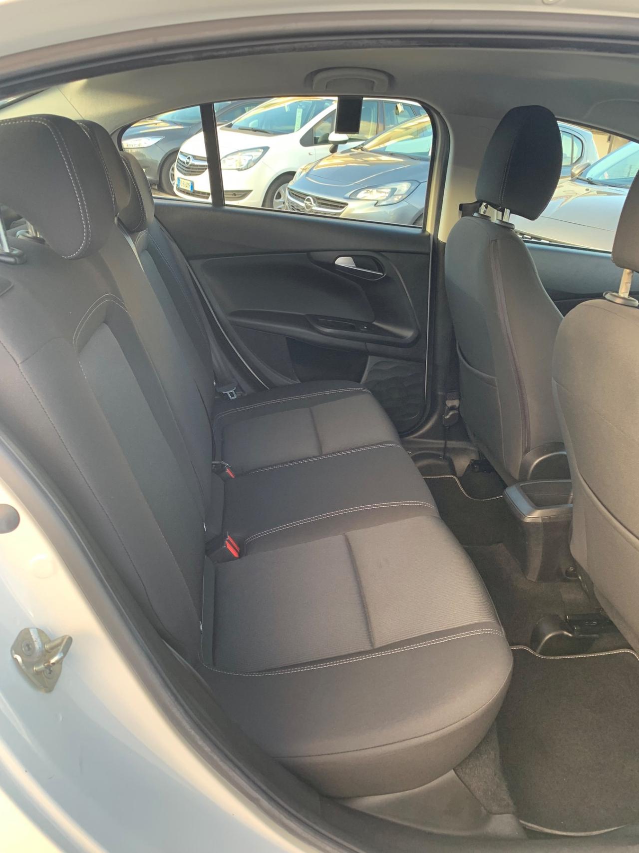 Fiat Tipo 1.6 Mjt 4 porte Lounge