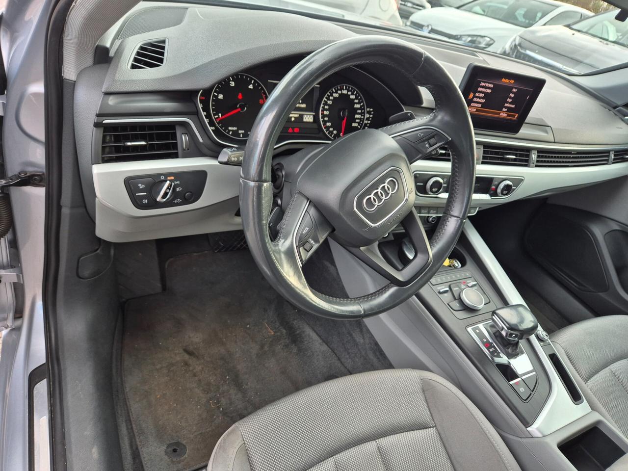 Audi A4 2.0 TDI 150 CV ultra Business