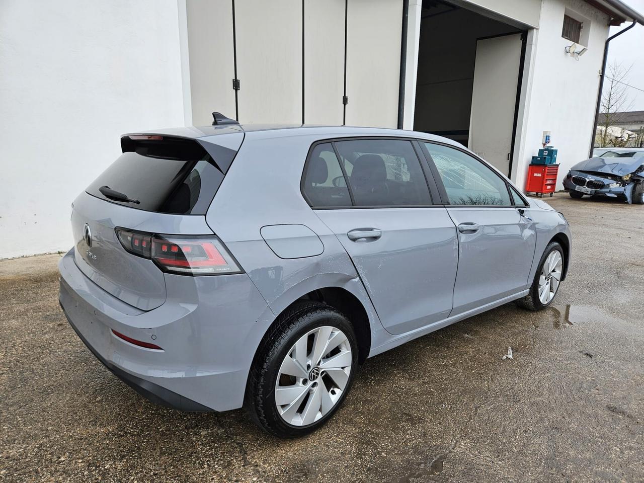 Volkswagen Golf 2.0 tdi 150cv dsg INCIDENTATA