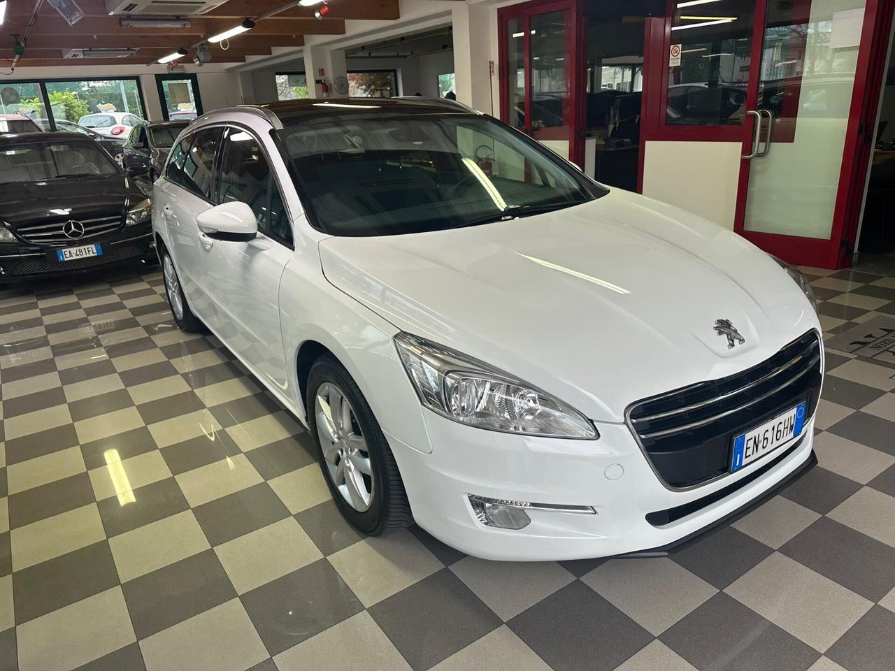 Peugeot 508 2.0 HDi 140CV SW Allure