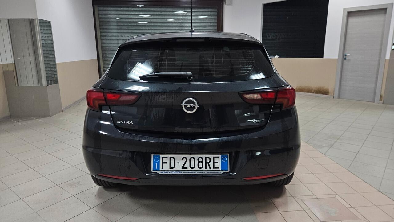 Opel Astra 1.6 CDTi 110CV Start&Stop 5 porte Innovation