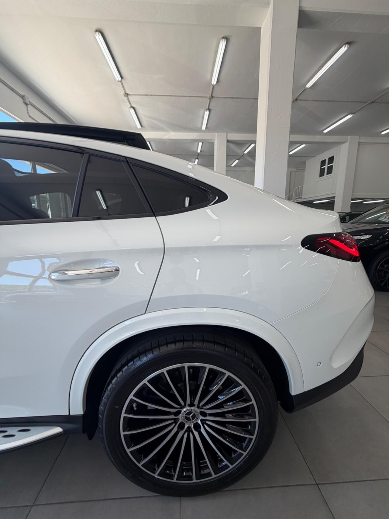 Mercedes GLC coupe 300 AMG Line Premium Plus