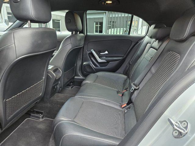 MERCEDES-BENZ A 180 Automatic
