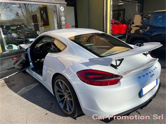 PORSCHE Cayman 3.8 GT4 ClubSport