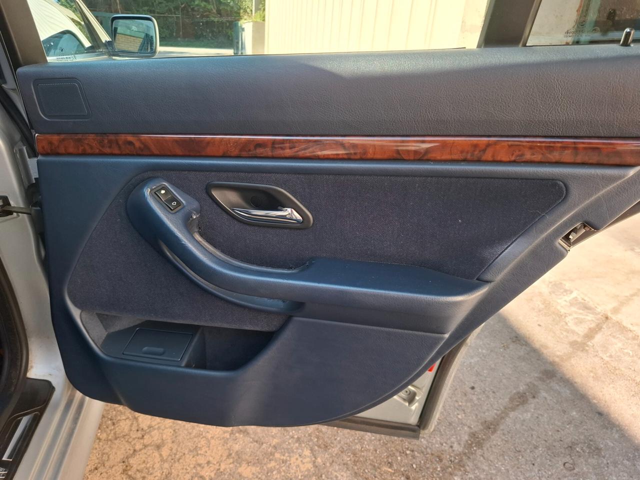Bmw 520i 24V e39
