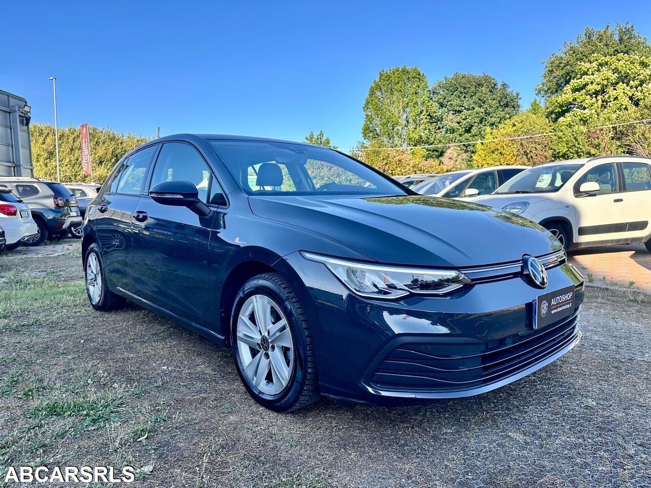 VOLKSWAGEN - Golf VIII - 2.0 TDI DSG Life 5p. - UN