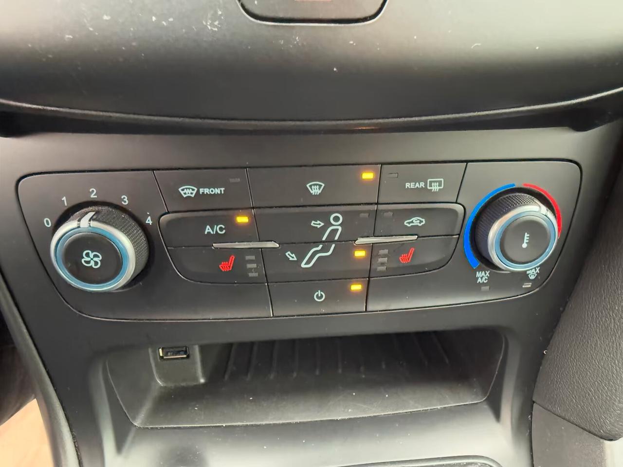 Ford Focus 1.0 EcoBoost 125 CV