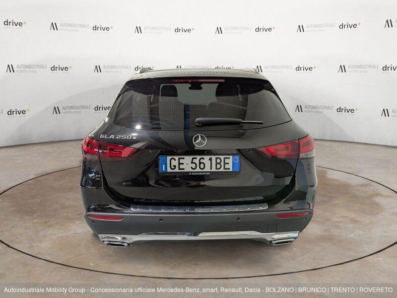 Mercedes-Benz GLA 250 e PHEV AUTOMATIC SPORT PLUS