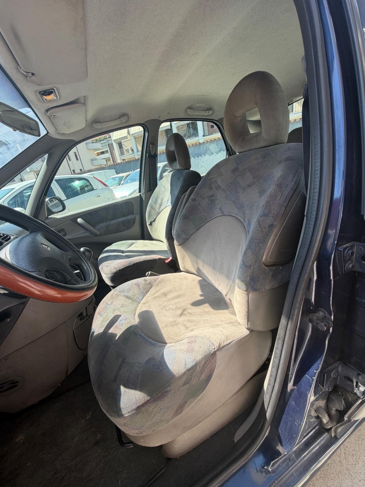 Citroen Xsara Picasso 2.0 HDi Exclusive