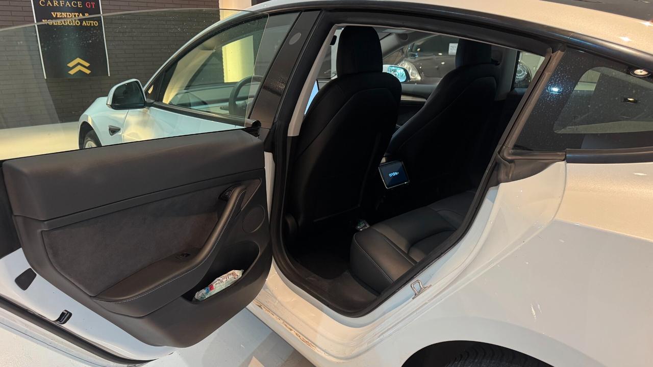 TESLA MODEL 3 DUAL MOTOR 136CV 2021