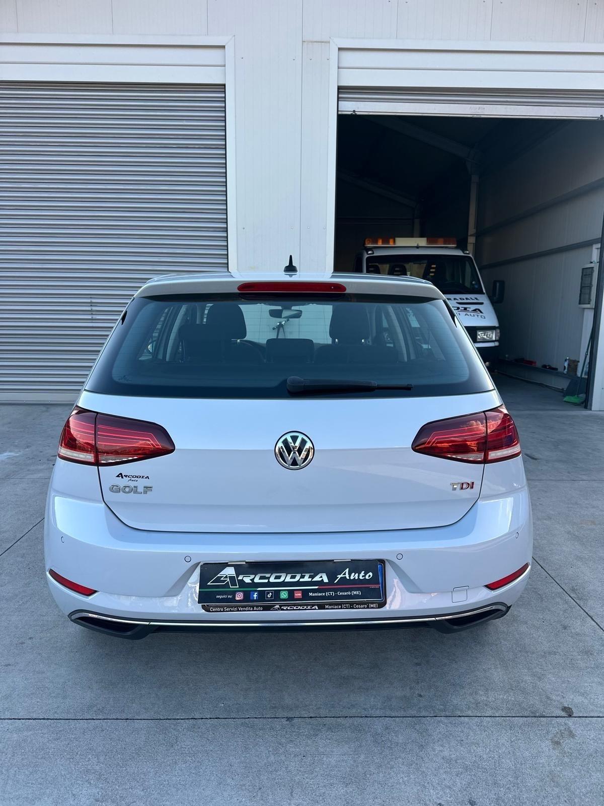 Volkswagen Golf 1.6 TDI 115 CV Executive BlueMotion Technology