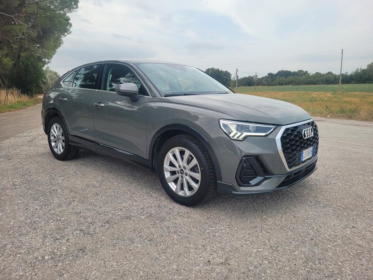 Audi Q3 SPB 35 TDI S tronic Business Plus