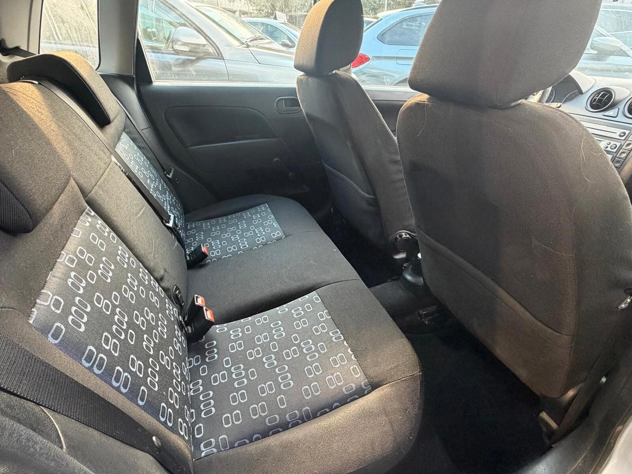 Ford Fiesta 1.4 TDCi 5p. Tecno NEOPATENTATI