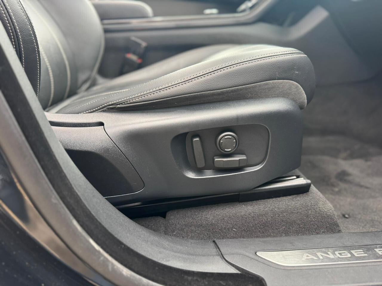 Land Rover Range Velar 2.0D I4 240 CV R-Dynamic , TETTO, FULL