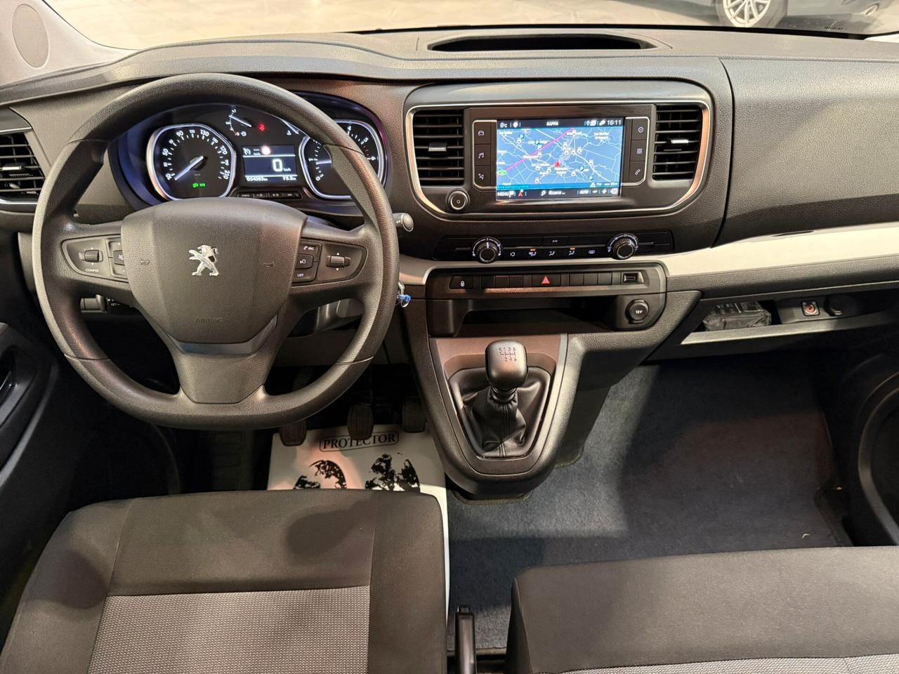 Peugeot Traveller BlueHDi 150 Long Business