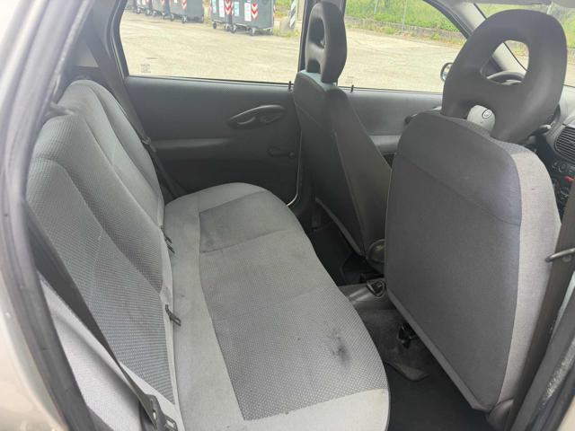 FIAT Punto 1.2 5p Natural Power senza nessun lavoro da fare