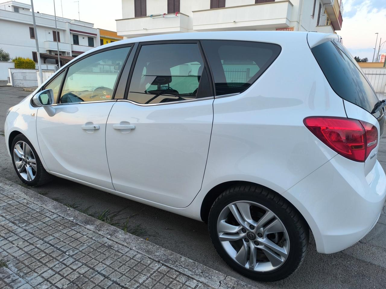 OPEL MERIVA 1.4 TURBO 120CV GPL 1 PROPRIETARIO KM 97.000