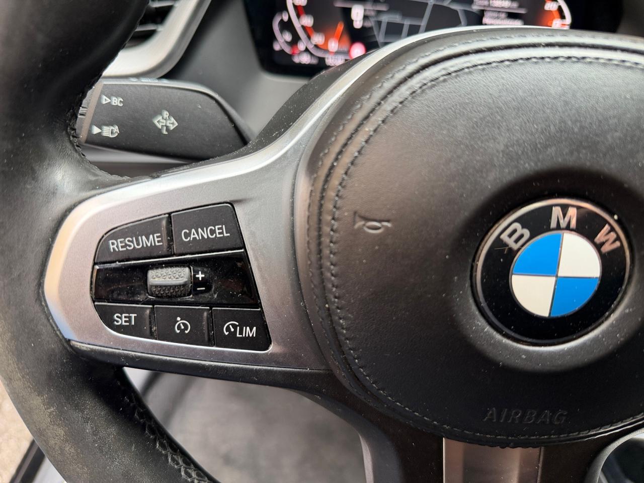 BMW 116 d M-sport -SEDILI A GUSCIO M"