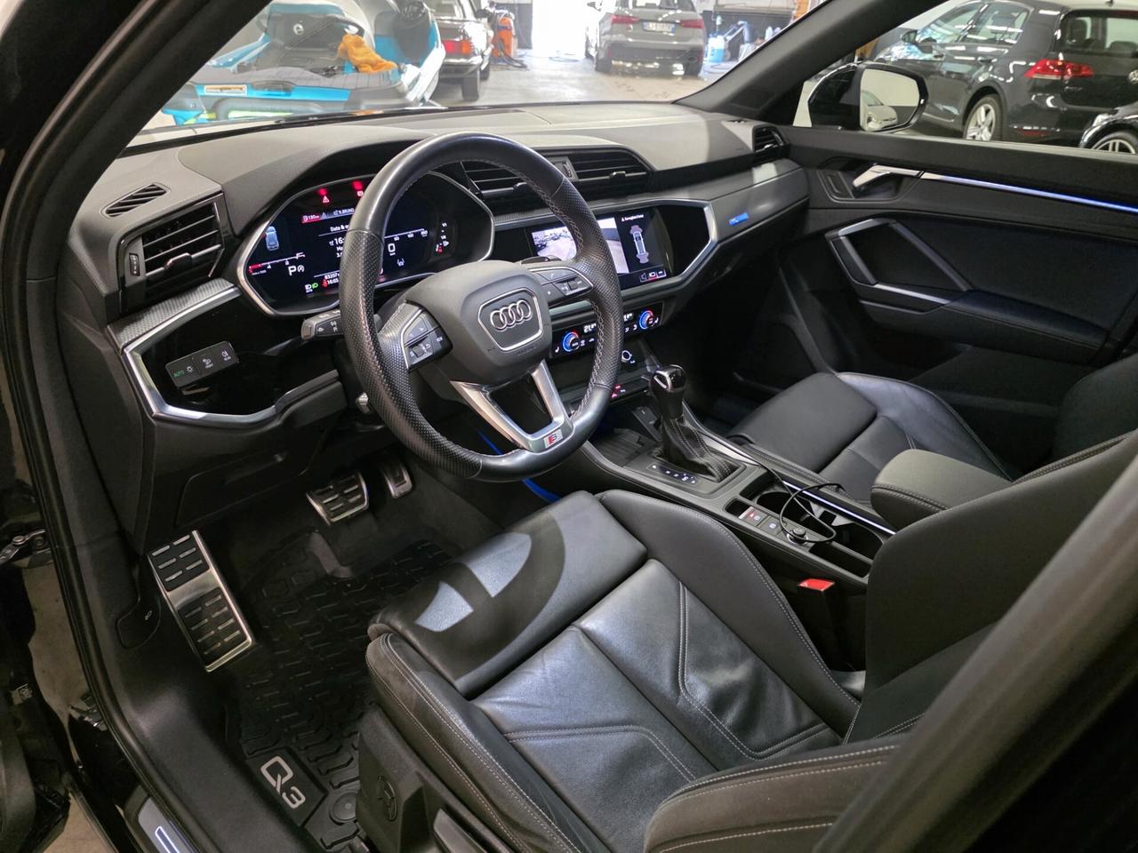 Audi Q3 35 TDI quattro S tronic S line edition