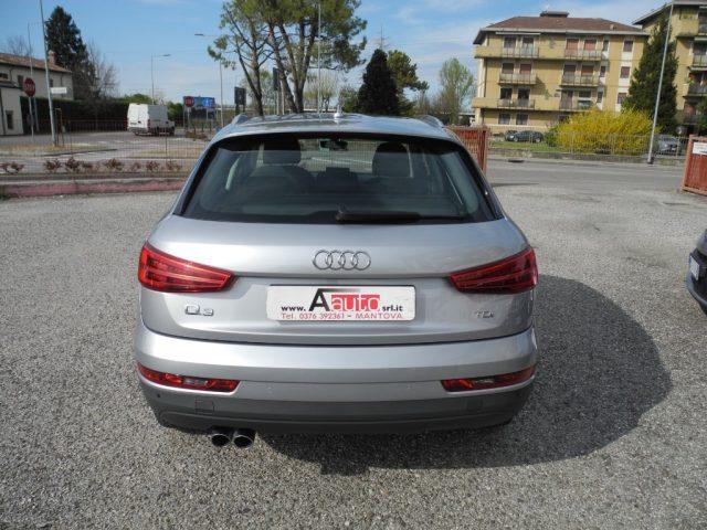 AUDI Q3 2.0 TDI 120cv 6M - NAVI -Ok NEOPATEN.- DA VETRINA