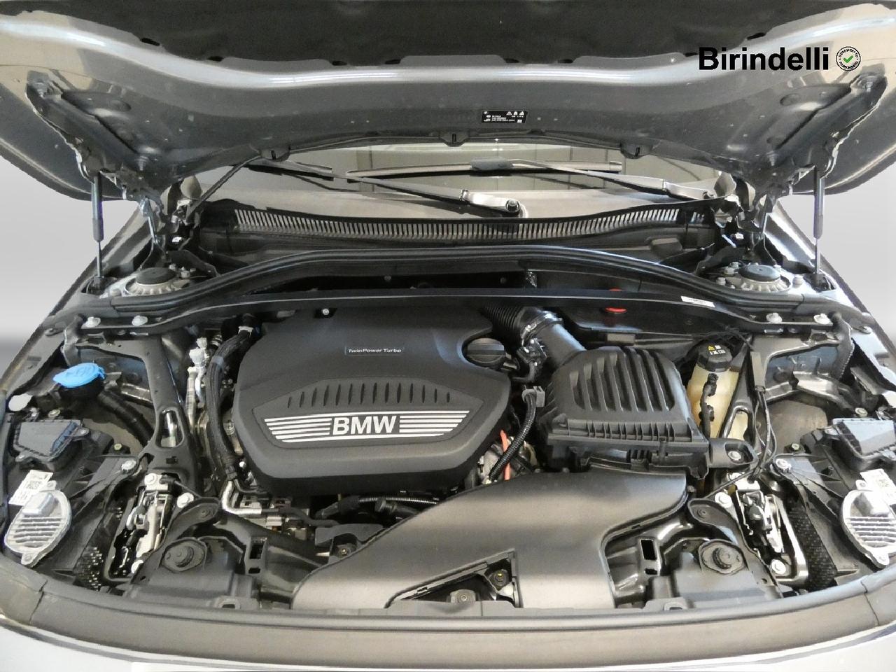 BMW Serie 1 (F40) - 118d 5p. Msport