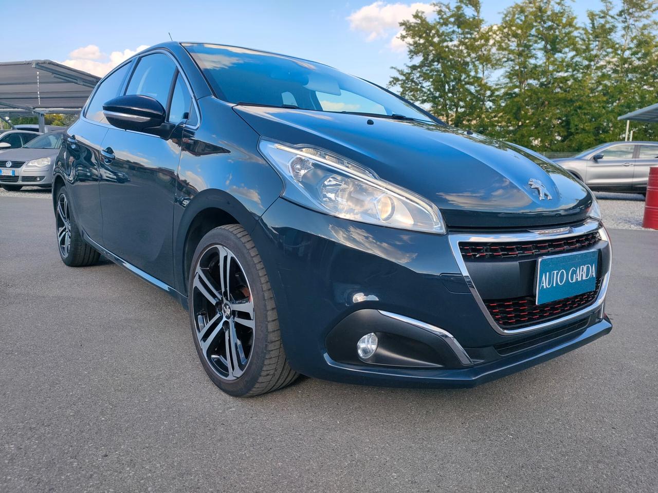 Peugeot 208 BlueHDi 120 S&S 5 porte GT Line NEOPATENTATI