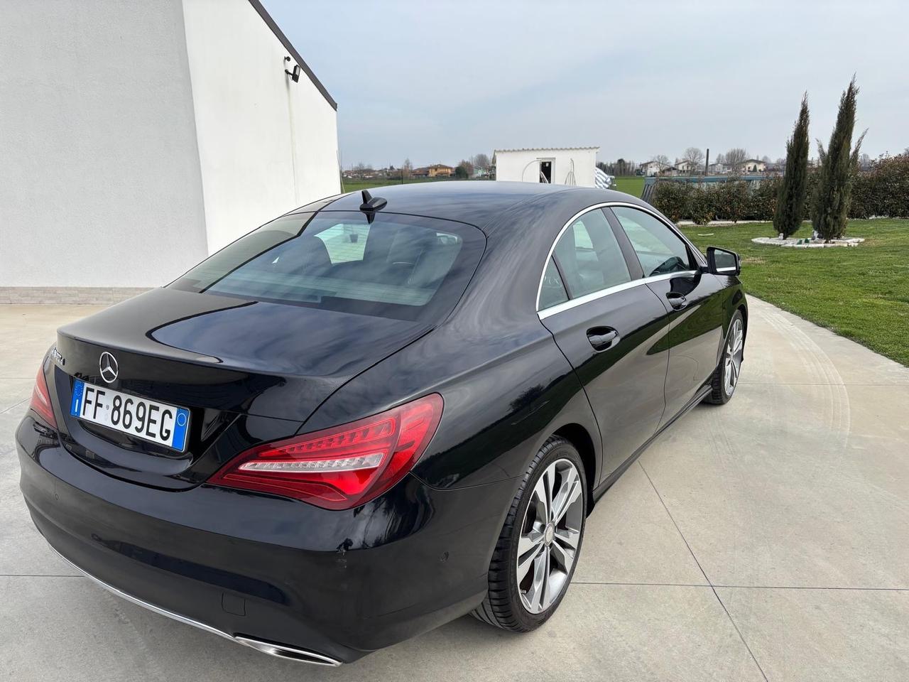 Mercedes-benz CLA 180 d Sport